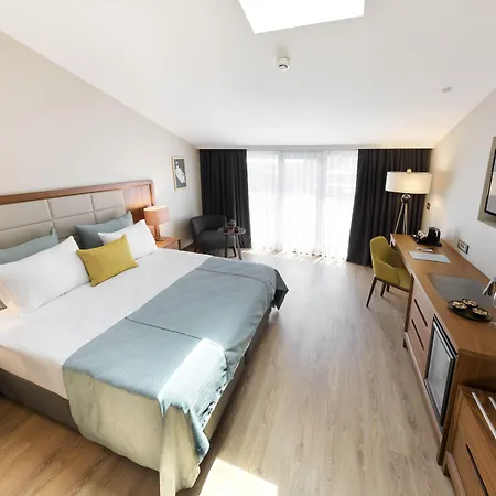 Endless Art Hotel-special Category Otel 3*