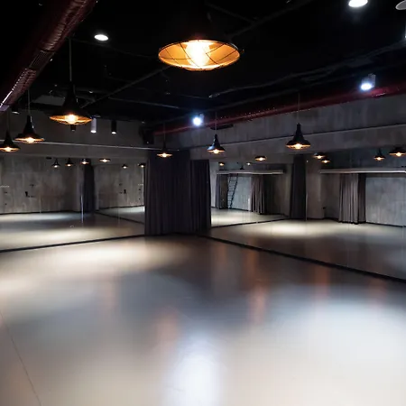 Endless Art Hotel-special Category Hotel