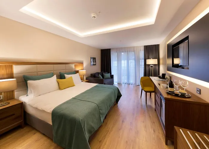 Endless Art Hotel-special Category Hotel 3*