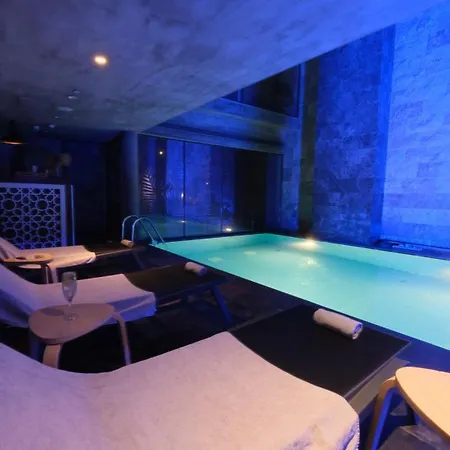 מלון Endless Art Hotel-special Category