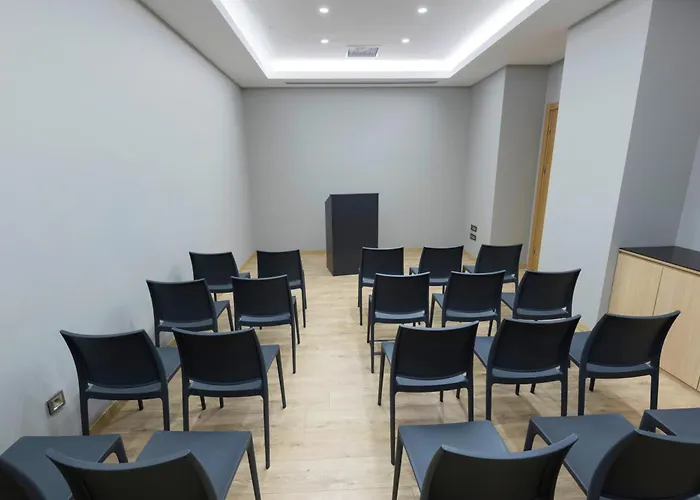 Endless Art Hotel-special Category Szálloda