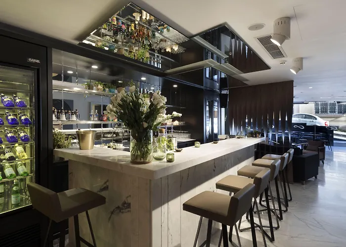 Endless Art Hotel-special Category Szálloda 3*